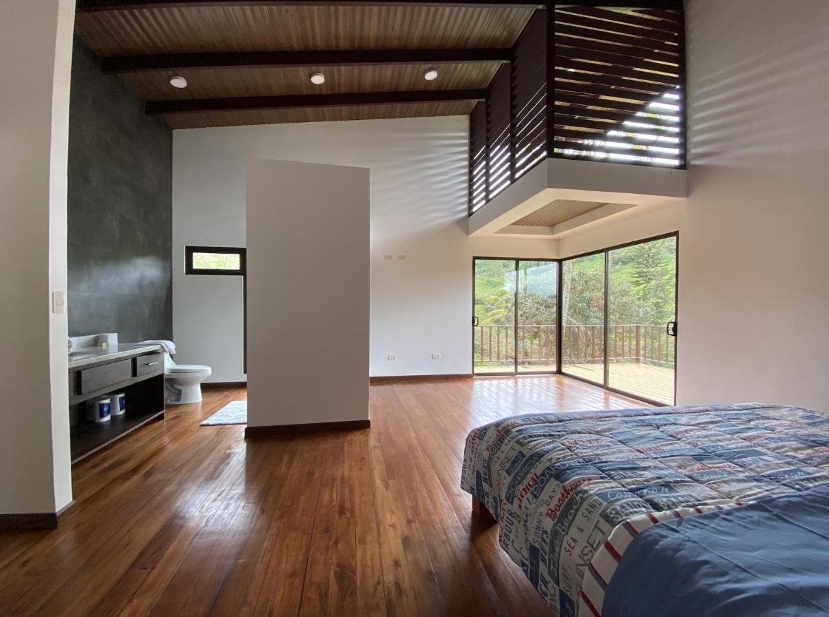 Arte De Plumas Birding Lodge Cartago Kültér fotó